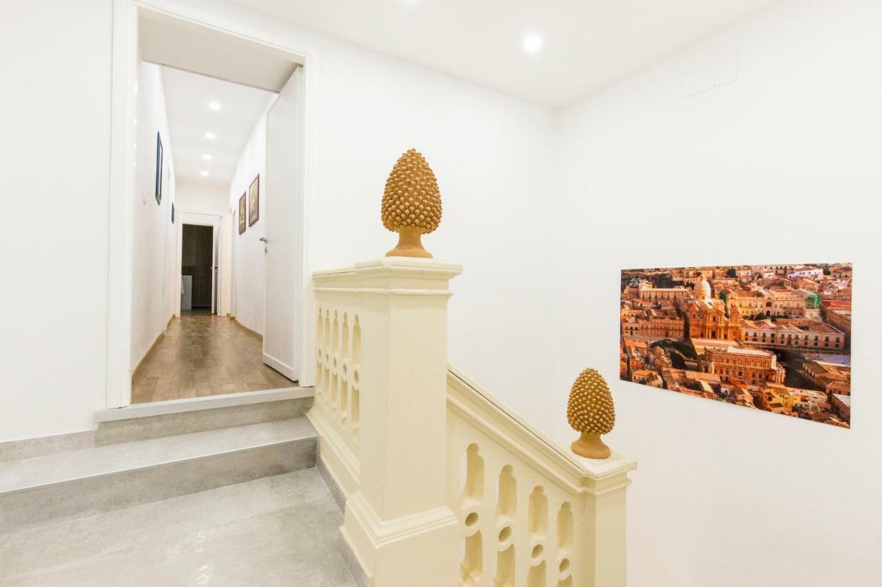 La Casa Del Barocco Hotel โนโต ภายนอก รูปภาพ
