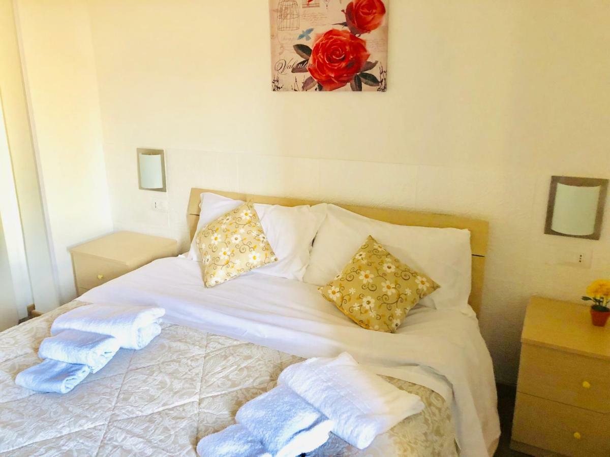 La Casa Del Barocco Hotel โนโต ภายนอก รูปภาพ
