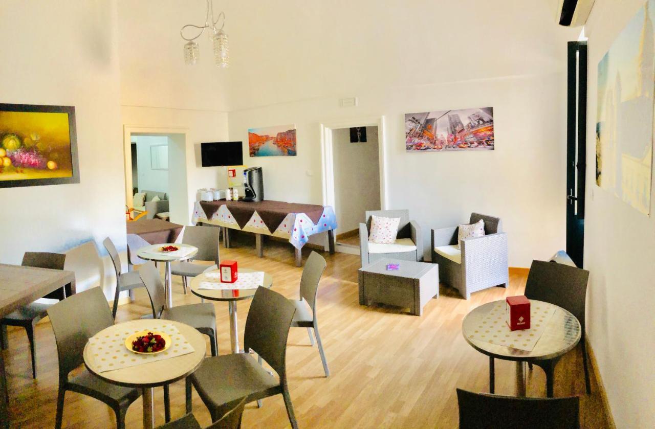 La Casa Del Barocco Hotel โนโต ภายนอก รูปภาพ
